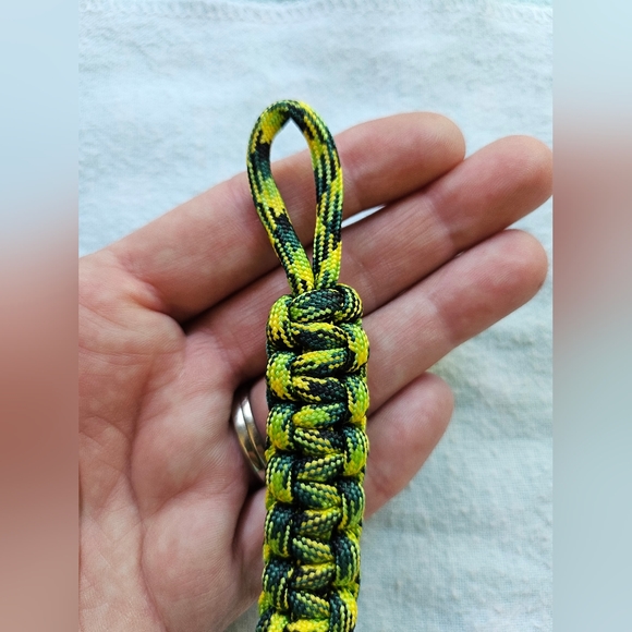 Paracord Rope & Bead Bracelets, Lot of 3, Neon Yellow Green, Black, Blue, Unisex - Picture 5 of 16